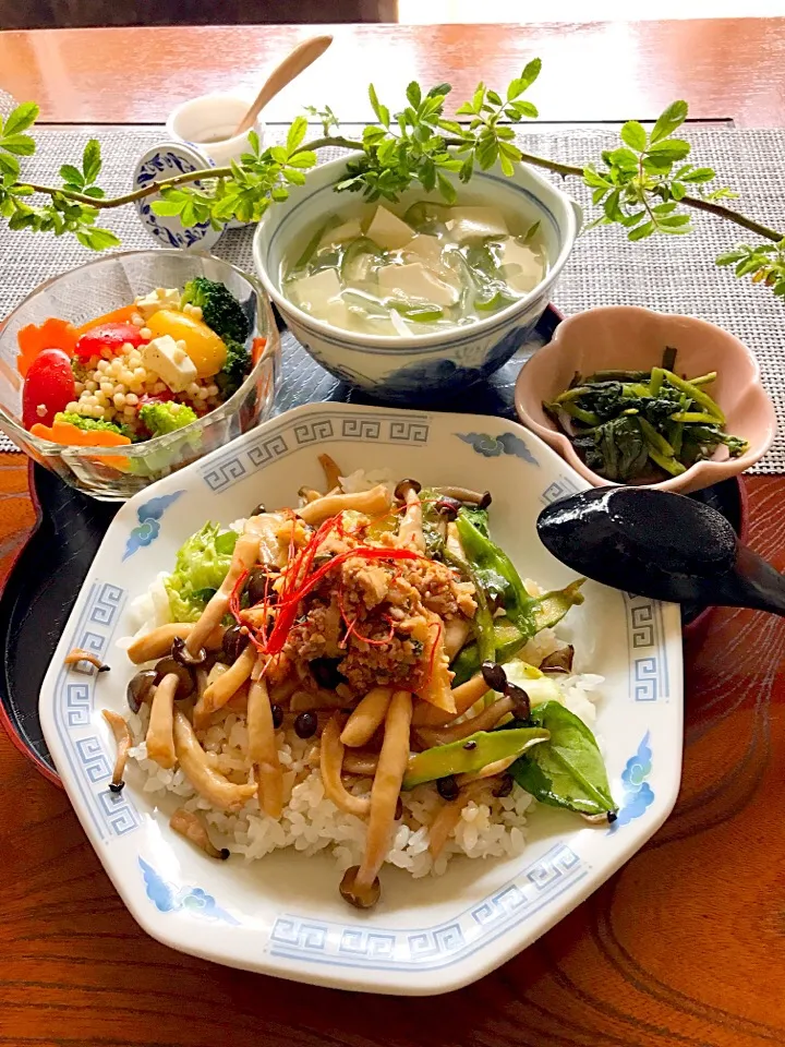 私は仕事に行くのDE
夫のお昼ご飯
電子レンジでチンしてね❣️|シュトママさん