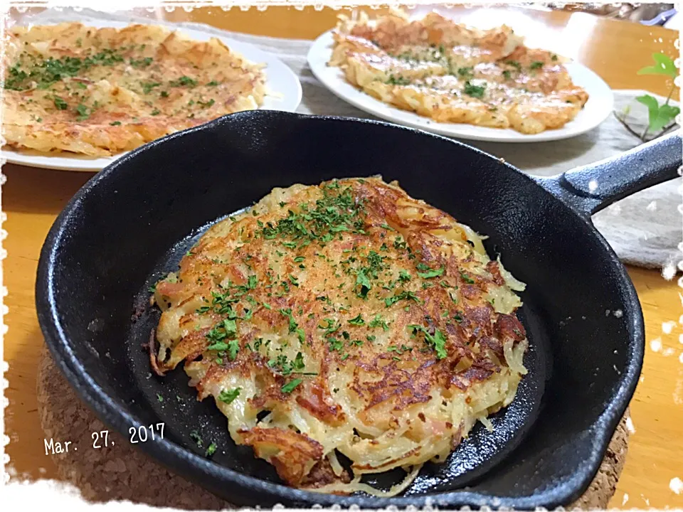 ゆっこちゃんの料理 新ジャガイモの明太チーズ焼き♡|みきおさん