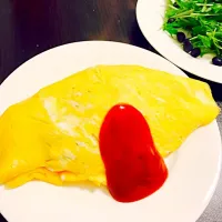 ふわふわオムライス🍳と水菜と黒豆のヴィネグレット風味🥗|YOKOさん