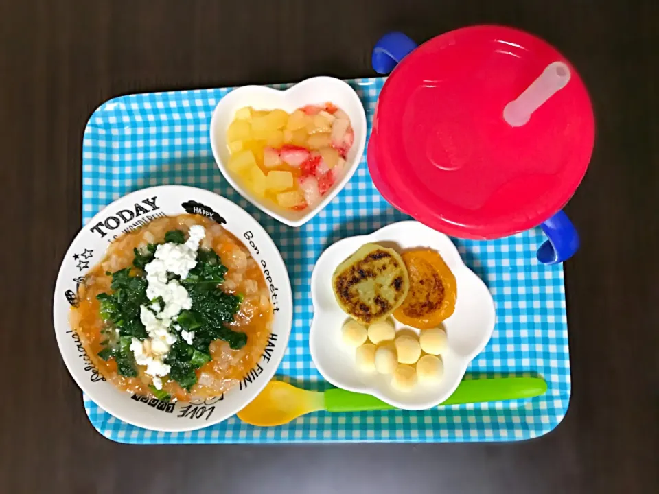 3/30❁息子離乳食 dinner🍴DAY85
ササミのトマト小松菜チーズリゾット
じゃがおやき
かぼちゃおやき
りんごといちご
たまごボーロ|つんさん