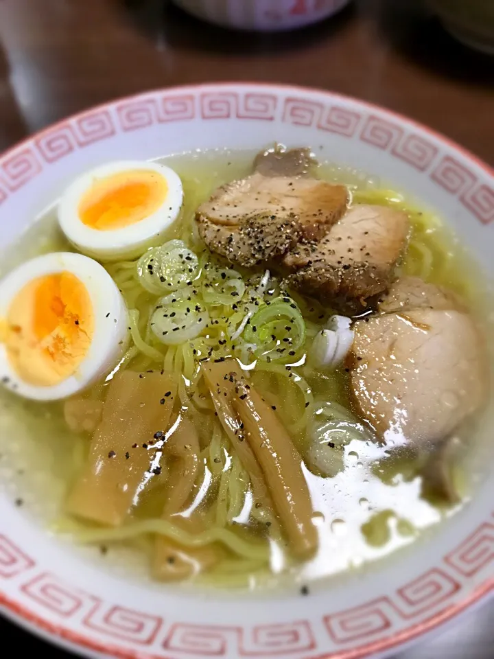 自家製焼き豚で 塩ラーメン♡|sakiさん