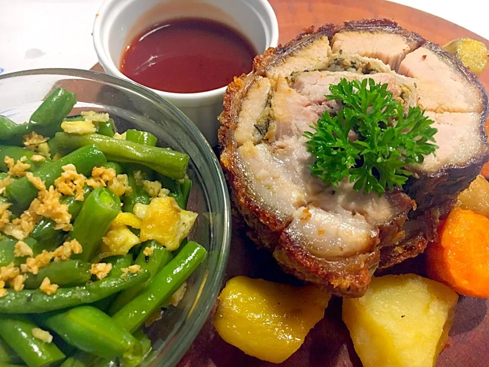 Grilled pork roll with vegi and BBQ sauce|Kitty Leさん