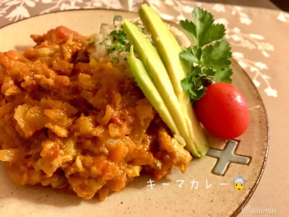 Snapdishの料理写真:咲きちゃんさんの料理 フライパン一つで✨豚肉キーマカレー|yucca@さん