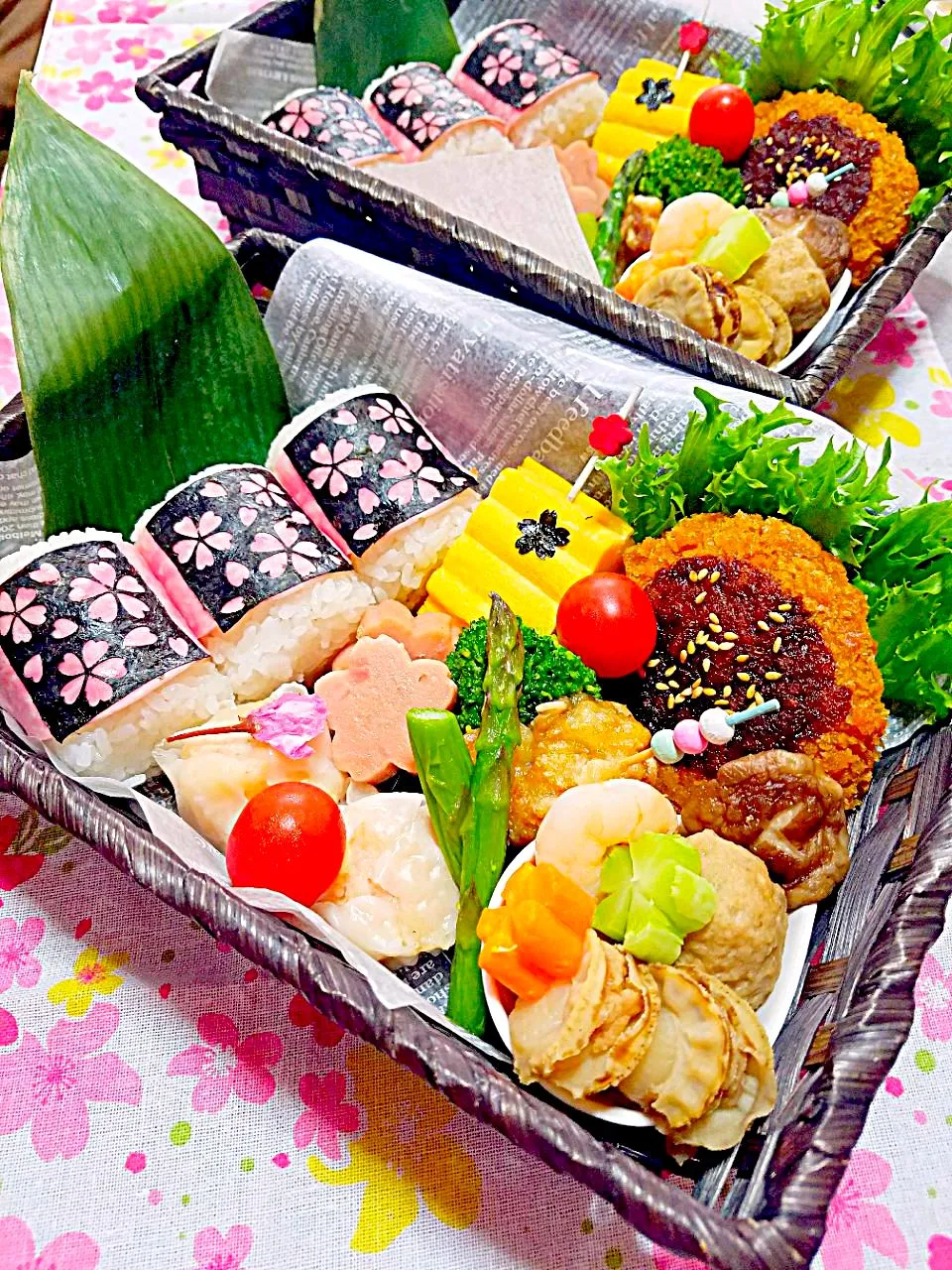 Snapdishの料理写真:お花見🌸
お弁当🍱|西塚智子さん