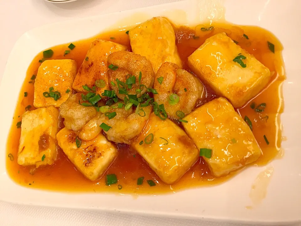 Snapdishの料理写真:Pan fried bean curd with shrimp roes & shrimps|Sky Blueさん