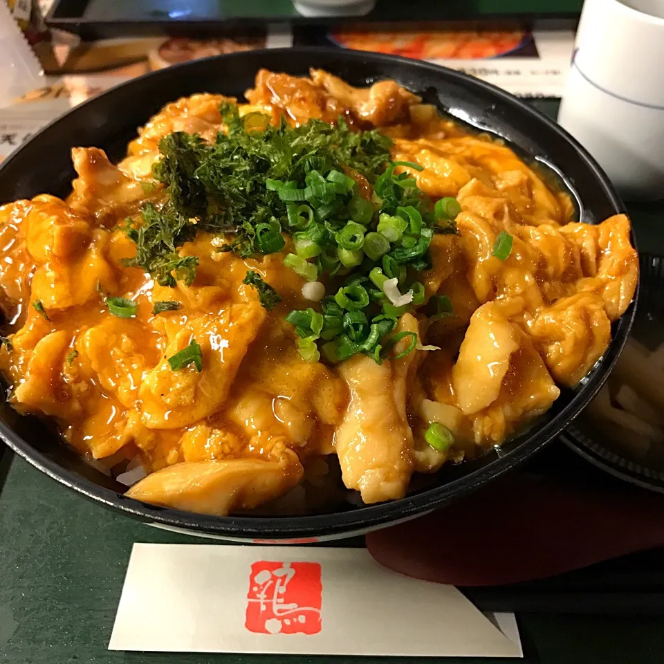 黄金の親子丼 （ #名古屋コーチン ？！）|大石さん