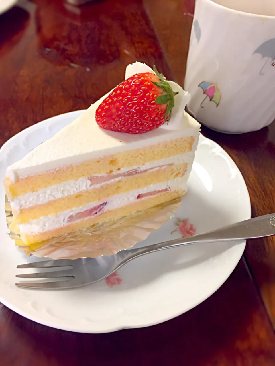 おやつ❤️ショートケーキ🍰|ぽっちゃんさん