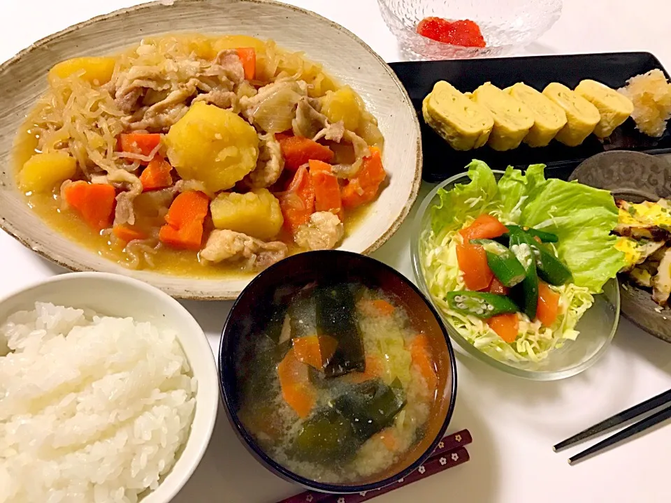 Snapdishの料理写真:#肉じゃが晩御飯|ゆりえさん