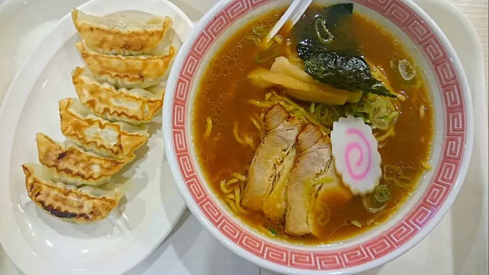 幸楽苑のラーメン🍜🍥|kudoさん