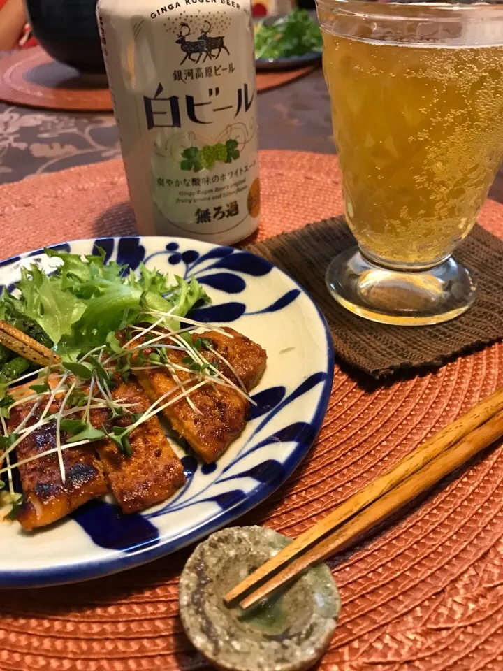 白ビール&豚味噌漬け焼きdeゆったり夜を、、、|ちえぞうさん