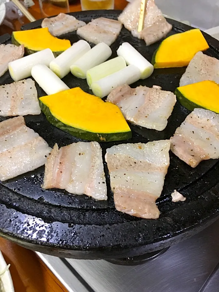 焼肉 トリュフ塩で頂きます❣️
生でもOKなくらいだそうです。|ナナさん