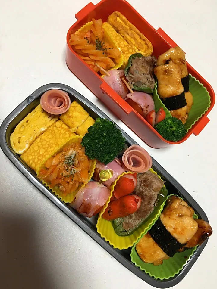 本日のお弁当♡
ピーマンの肉詰め✩鶏胸肉の磯辺焼き✩卵焼き✩トマトのベーコン巻き✩マカロニナポリタン✩うさちゃんウインナー✩

市販冷凍食品無し♡|みいぽぽさん