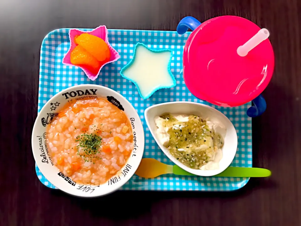 4/1❁息子離乳食 morning🌞
BFささみと野菜のリゾット＋お粥
BF鮭と青菜のあんかけ＋豆腐
プリン🍮みかん🍊|つんさん