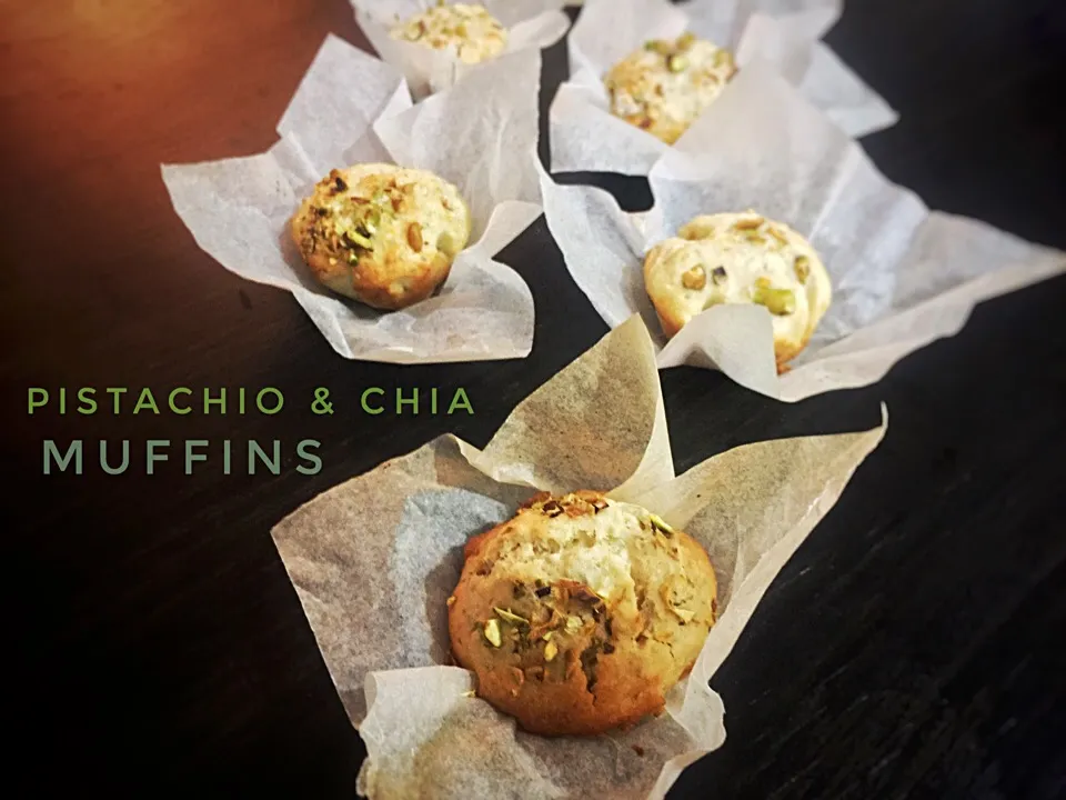 Snapdishの料理写真:Pistachio and Chia Seed Muffins #muffins #muffin #baking #dessert #pics tachio #chiaseeds #yummy|Amby Cakesさん