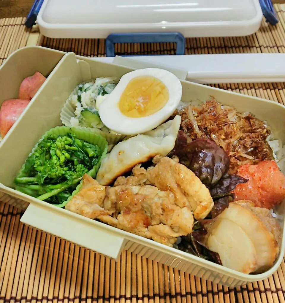 旦那夜勤弁当🍱
     菜の花からしあえ
     豚スタミナ焼き|miimiさん