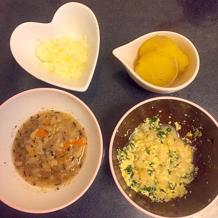 離乳食 夜
・BFひじきと大豆のお粥
・お麩と野菜のフワフワたまご
・焼き芋
・りんご|ぺろたんさん