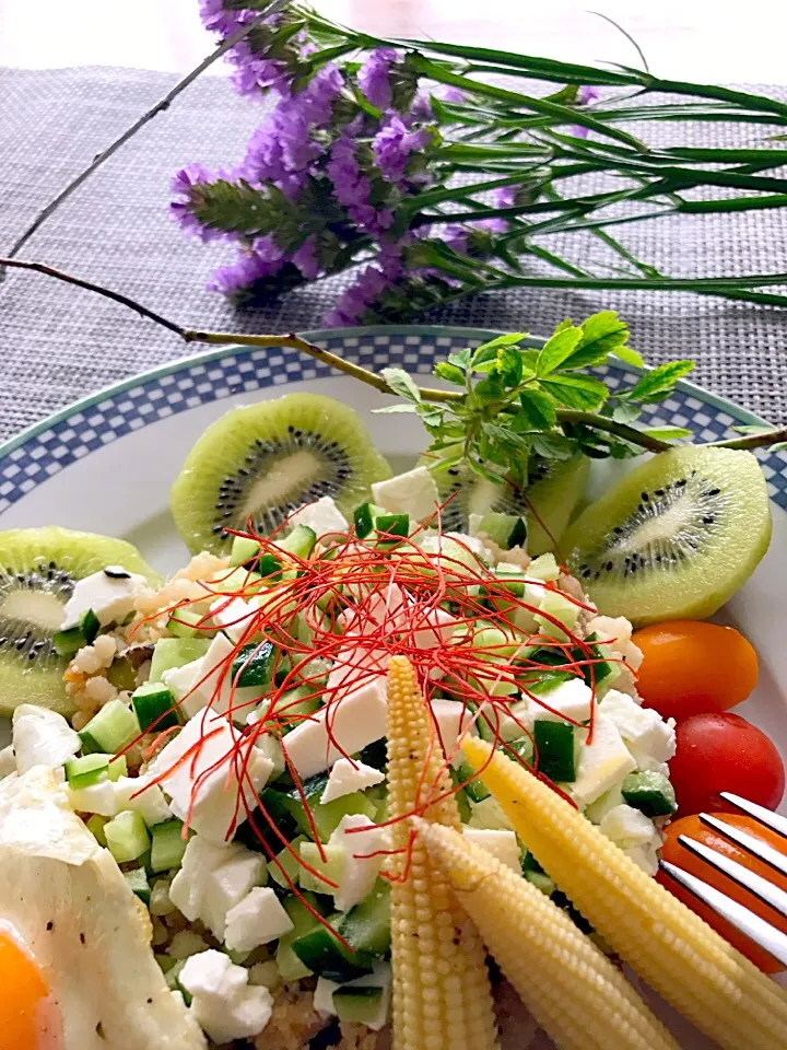 山羊のチーズとキュウリの🥗|シュトママさん