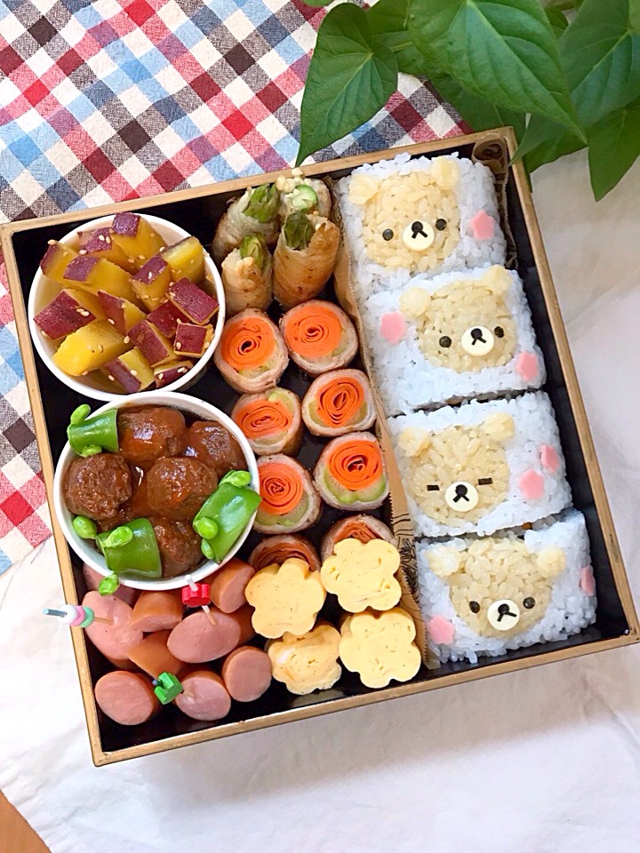 リラックマなデコ巻き寿司でお花見弁当 キャラ弁海苔巻きピクニックお花見 お花見弁当お花見弁当グランプリ17巻き寿司 デコ巻き寿司 リラックマ Ayumi Furukawa Snapdish スナップディッシュ Id Hobbwa