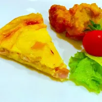 Snapdishの料理写真:ハムと玉ねぎのキッシュ|ねんねさん