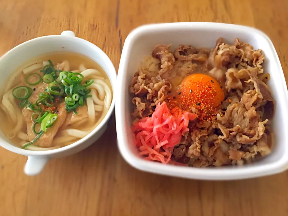 Snapdishの料理写真:吉野家牛丼アタマの大盛り＋自家製きつね小うどん|Kunisanoさん