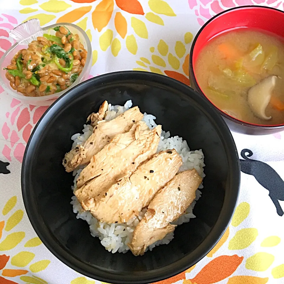 Snapdishの料理写真:おひるごはん 🍚|y u iさん