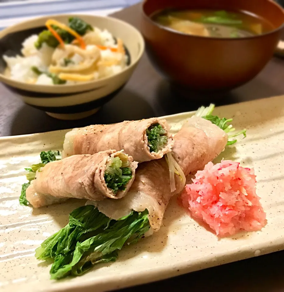 晩ごはん  水菜の豚ロース巻き、おろしラディッシュ&生姜とぽん酢でさっぱり。|砂雪さん