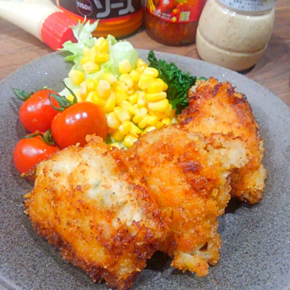 Snapdishの料理写真:鶏むね肉で紫蘇チーズチキンカツ🐔|うたかた。さん