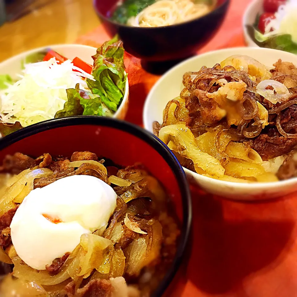 Snapdishの料理写真:#今日の晩御飯 #温玉牛丼|さえちゃんさん