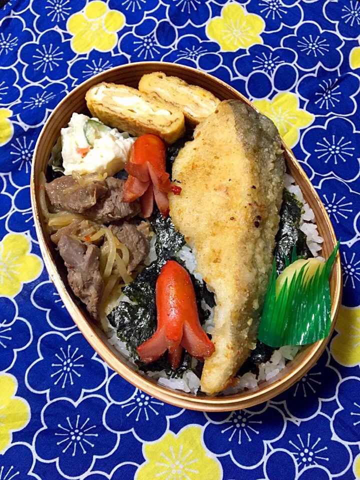 お魚弁当


今日はコレで決まり‼︎
お魚弁当〜タラのムニエルだよ(´-ω-`)
お肉も入れたからオッケー👌でしょ♪








堀内南大沢|にゃおさん