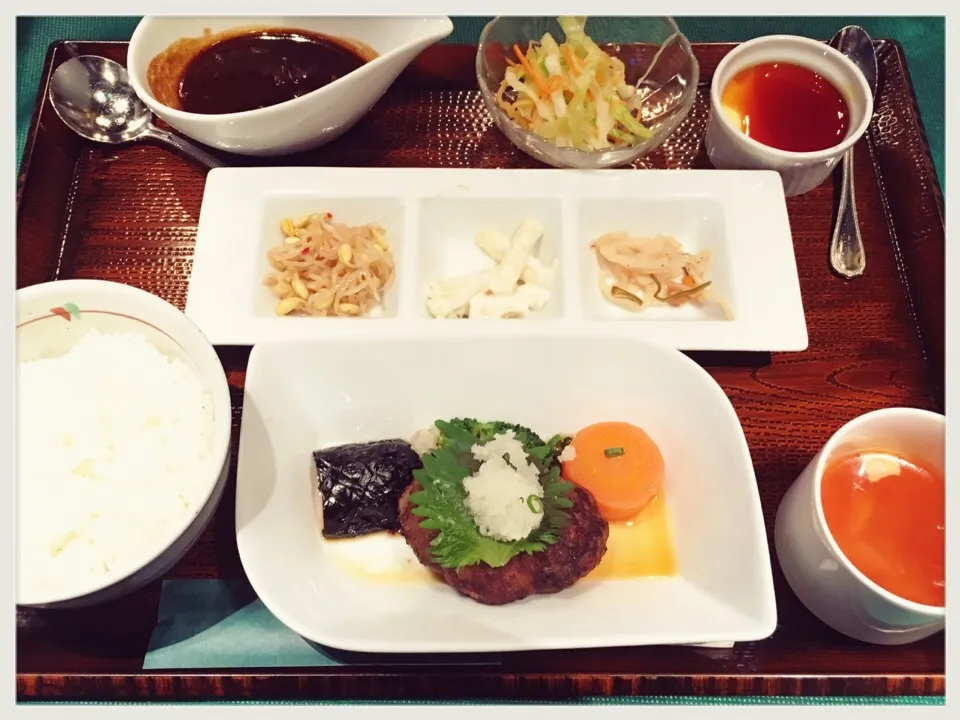 グリル満天星で「洋食小鉢膳」😋🍽💕|leeさん