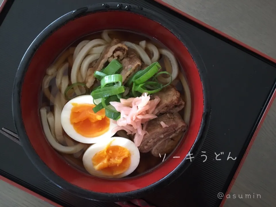 今日のお昼は、ソーキうどん？|yucca@さん