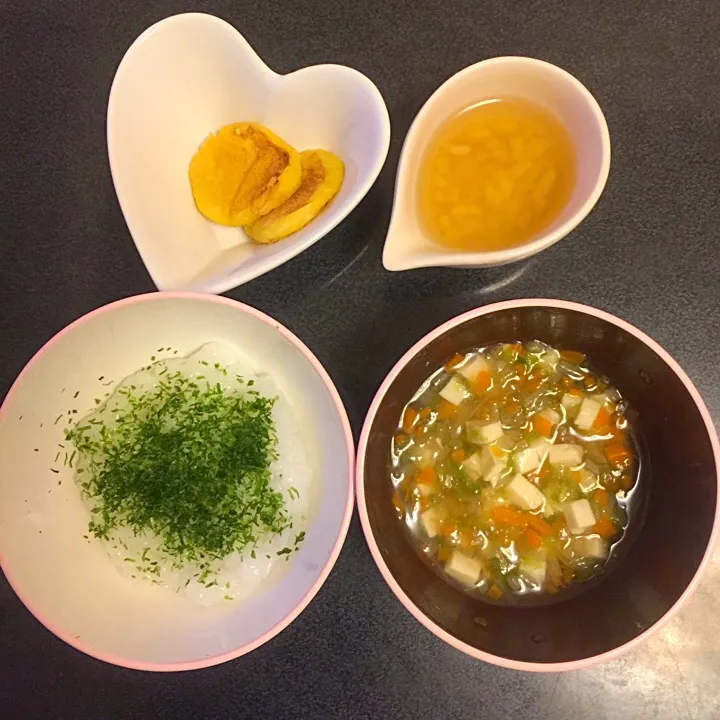 離乳食 夜
・青のりのせ5倍粥
・お豆腐の野菜あんかけ
・コーンのおやき
・さつまいもの味噌汁|ぺろたんさん