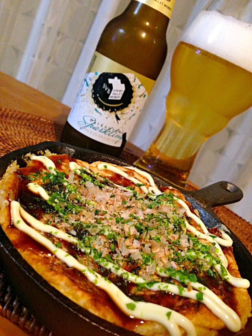 大豆粉と山芋でお好み焼き😋✨🍻🎶
代官山スパークリングと💕|アイさん