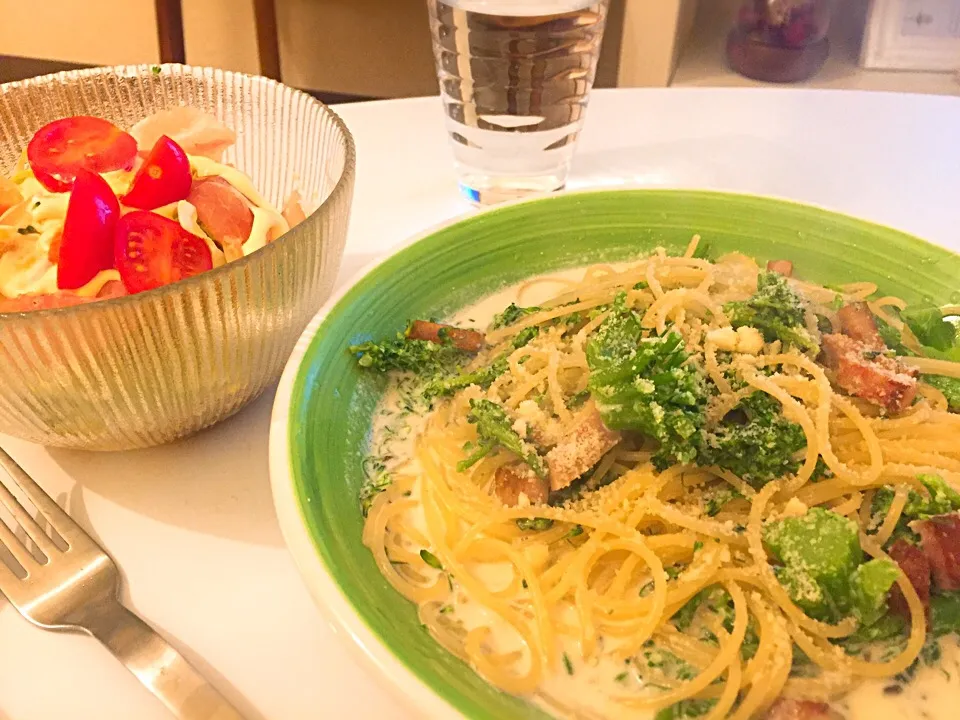 うまうま#春野菜 #ベーコンクリームパスタ😋😋😋|まこ飯😊さん