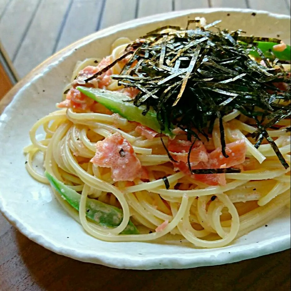 たらことサーモンのパスタ
 #たらこパスタ
 #スパゲティ
 #アスパラガス
 #サーモン|arinko ariさん