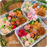 Snapdishの料理写真:先日のSDメンバーとのピクニック弁当🌸♪♪が☔️|みったんさん