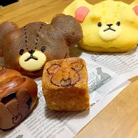 Snapdishの料理写真:くまのがっこうパン|さやかさん