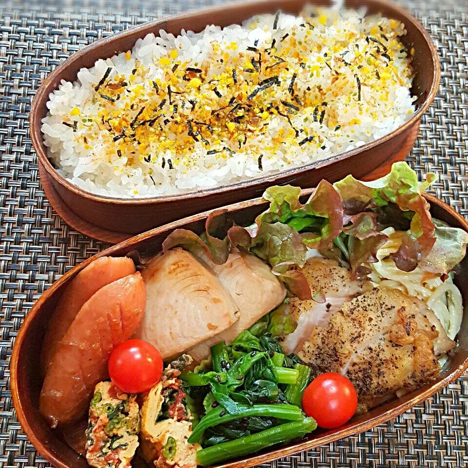 Snapdishの料理写真:今日のお弁当🎵　バジルソテー🐔🐔🐔🐔|クッキングオヤジさん