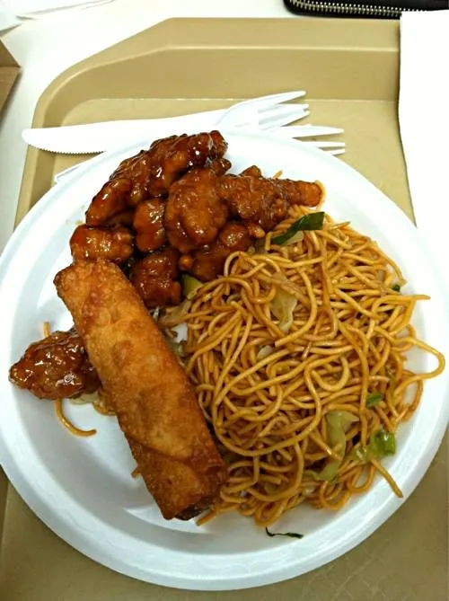 I had #Lunch at Panda's Chinese Restaurant #Box lunch/Deli Lo Mein #Noodles #Chicken #Chinese cuisine|Alisha GodsglamGirl Matthewsさん