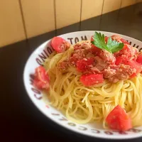 Snapdishの料理写真:トマトとツナのパスタ|ふぁにさん