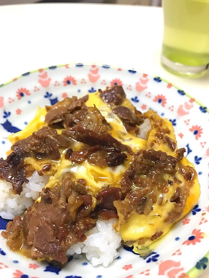 卵とじ牛丼|lalapoさん