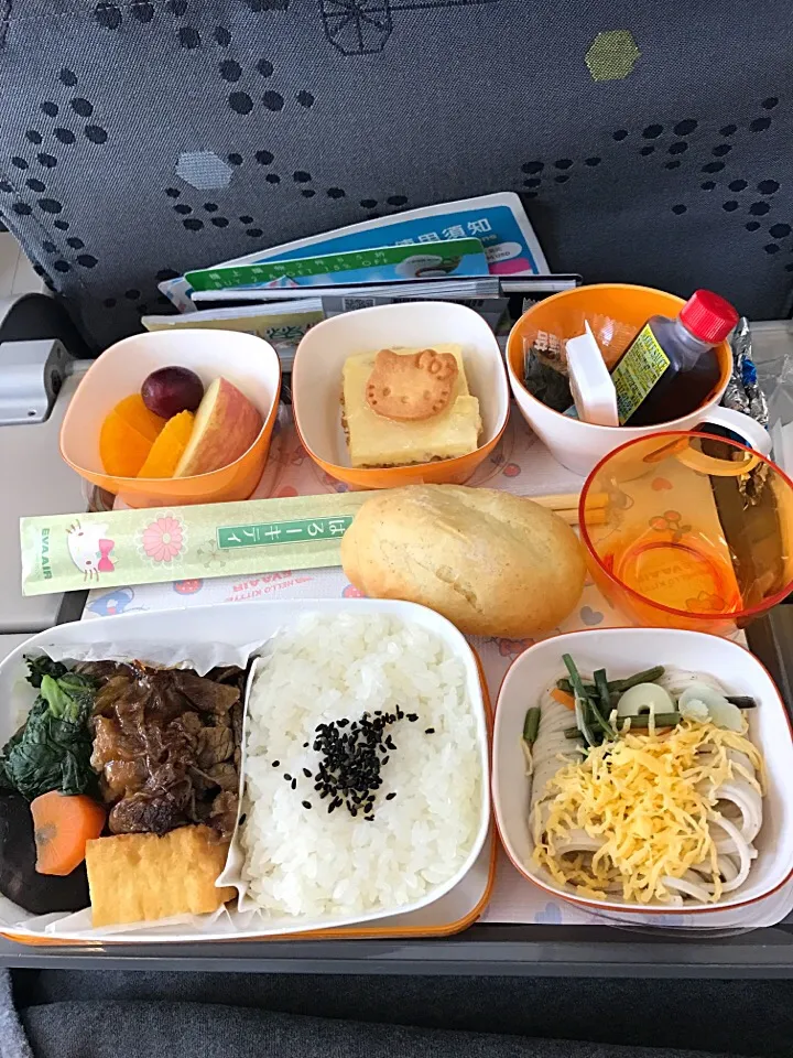 エバー航空 機内飯|ともこさん