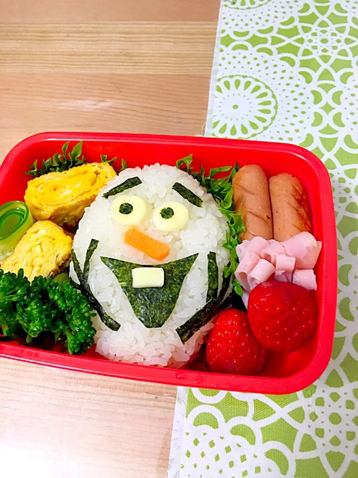 Snapdishの料理写真:息子お弁当☆
卵焼き#ソーセージ#ハムのお花#いちご|かねしろ食堂さん