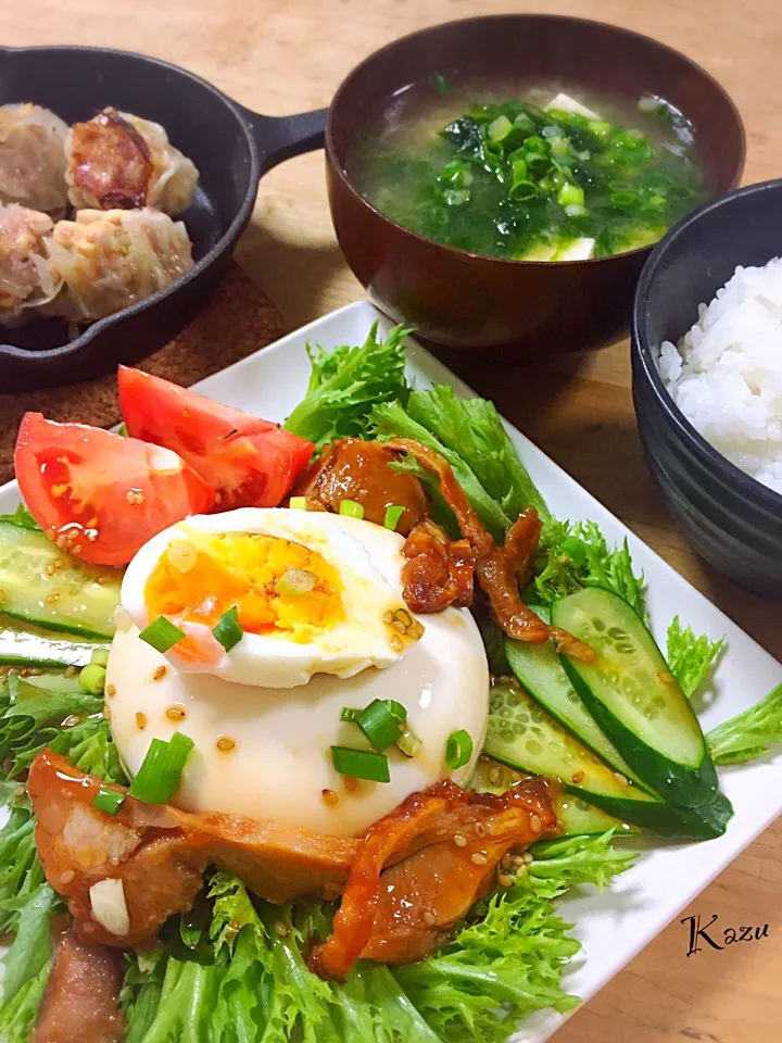 冷やっこサラダ🥗メインの夕ご飯|かずきっちんさん