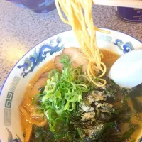 Snapdishの料理写真:にぼしラーメン|Hayato Sataniさん