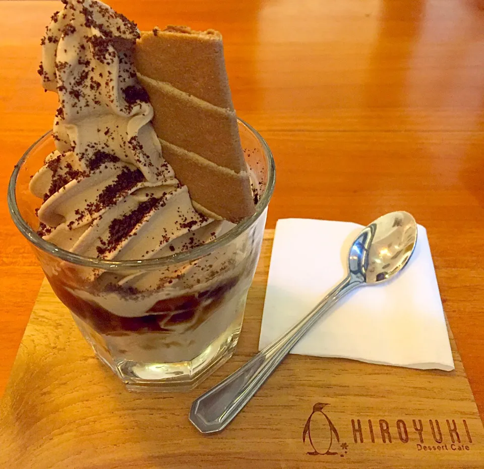 Coffee jelly ice cream|Lina Hiefrinaさん