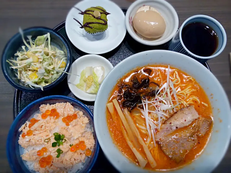 Kara Miso Ramen & Salmon Roe Rice|Tony J-Kayさん