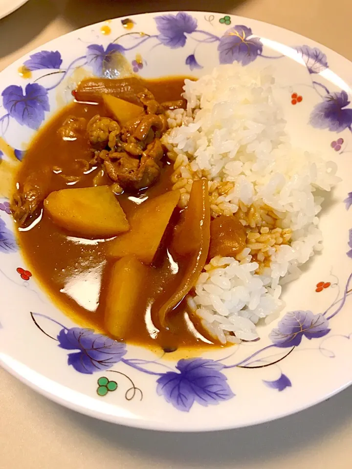 Snapdishの料理写真:カレーライス🍛|なーちゃんさん