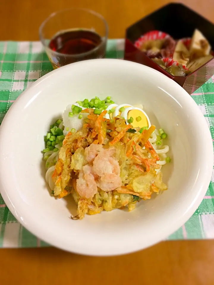 ジジ弁当🎶
おろし天ザルうどん
ザーサイ
たけのこ土佐煮
ホタルイカ酢味噌|BooBooさん