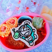 Snapdishの料理写真:☆ドラえもんのお弁当☆|大米あづささん